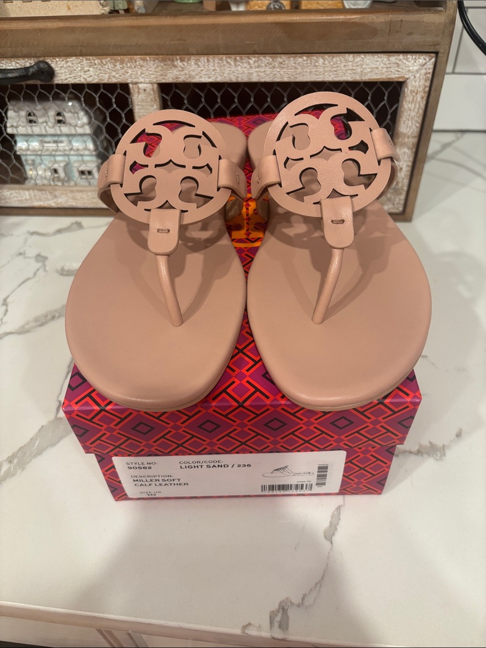 Tory Burch Miller Leather Sandals in Light Sand Size 10 NIB - Picture 2 of 7